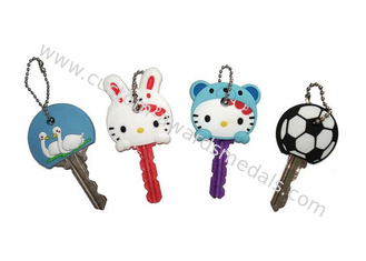Tampa da chave dos desenhos animados de Hello Kitty, PVC macio personalizado Keychain com corrente da bola