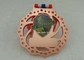 O karaté concede medalhas, esportes feitos sob encomenda que correm a medalha das concessões do ciclo do esmalte