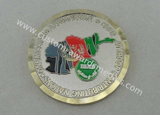 Dois tons que chapeiam o esmalte macio da moeda de bronze militar de ISAF 1,75 polegadas